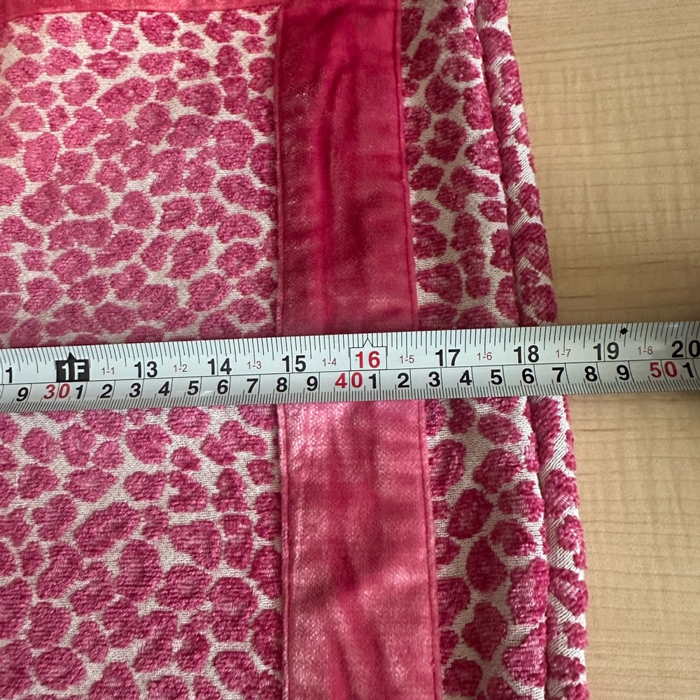 A pair of Pink Leopard Print Throw Pillows Covers - Picture 5 of 7